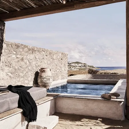 Nomad Mykonos 5* Калафатис