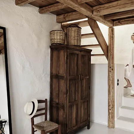 Nomad Mykonos فندق 5*